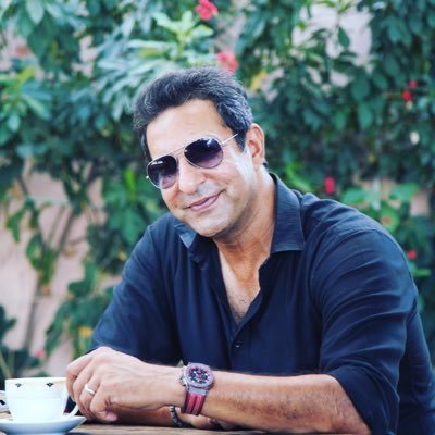 Wasim Akram apologizes to the people of Karachi