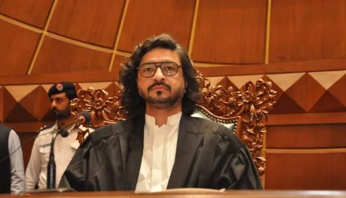Punjab Assembly’s deputy speaker Dost Mazari shown the door