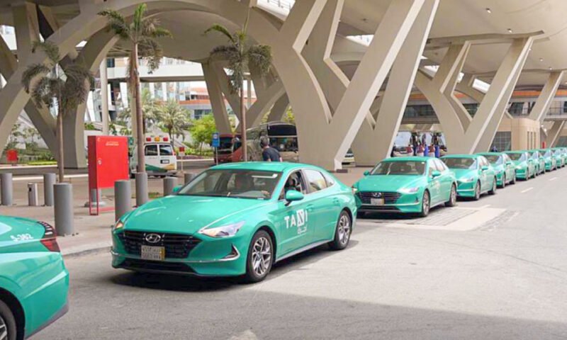 Saudi Drivers Earn SAR 1.1 Billion from Online Taxi Apps in Early 2024 Surge